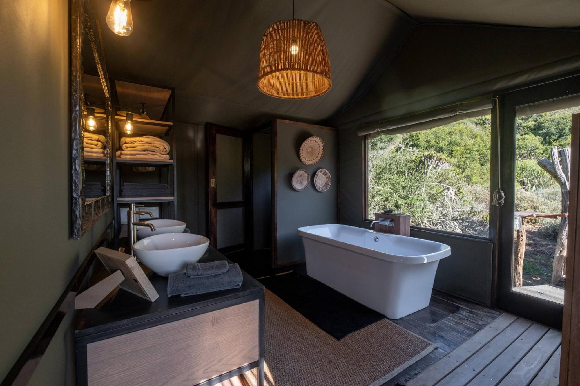 Hillsnek Safari Camp - Amakhala Game Reserve Eksteriør bilde